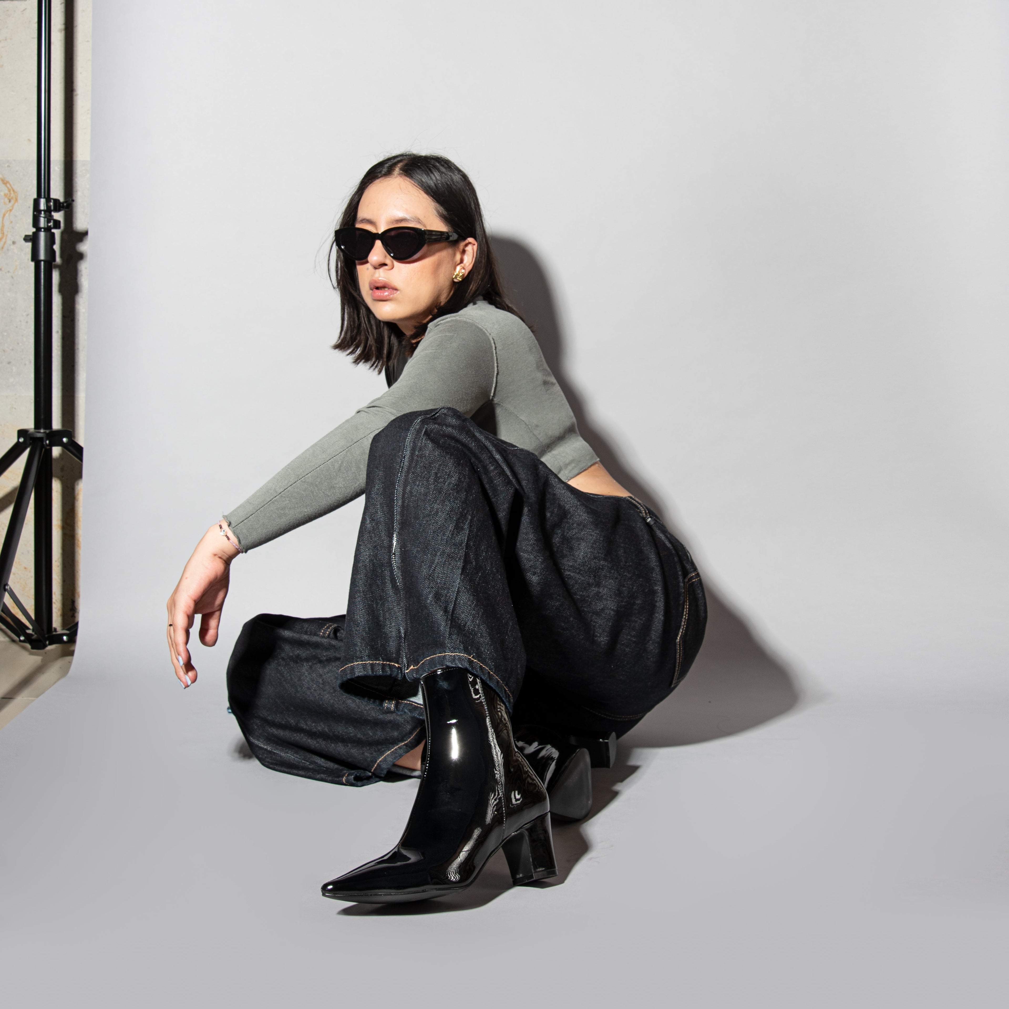 BOTÍN DANNA CHAROL NEGRO